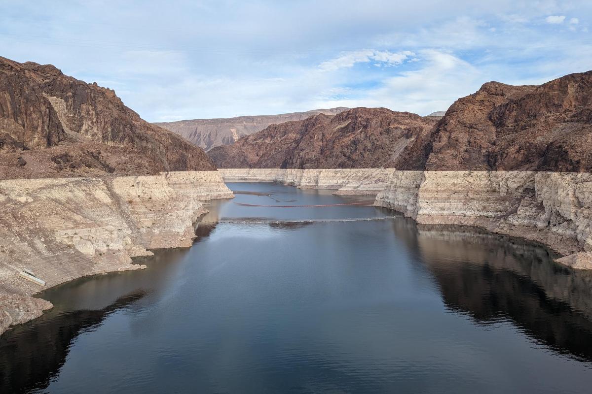 Low water levels at Lake Mead reservoir. Photo credit: HCvP, Adobe Stock.